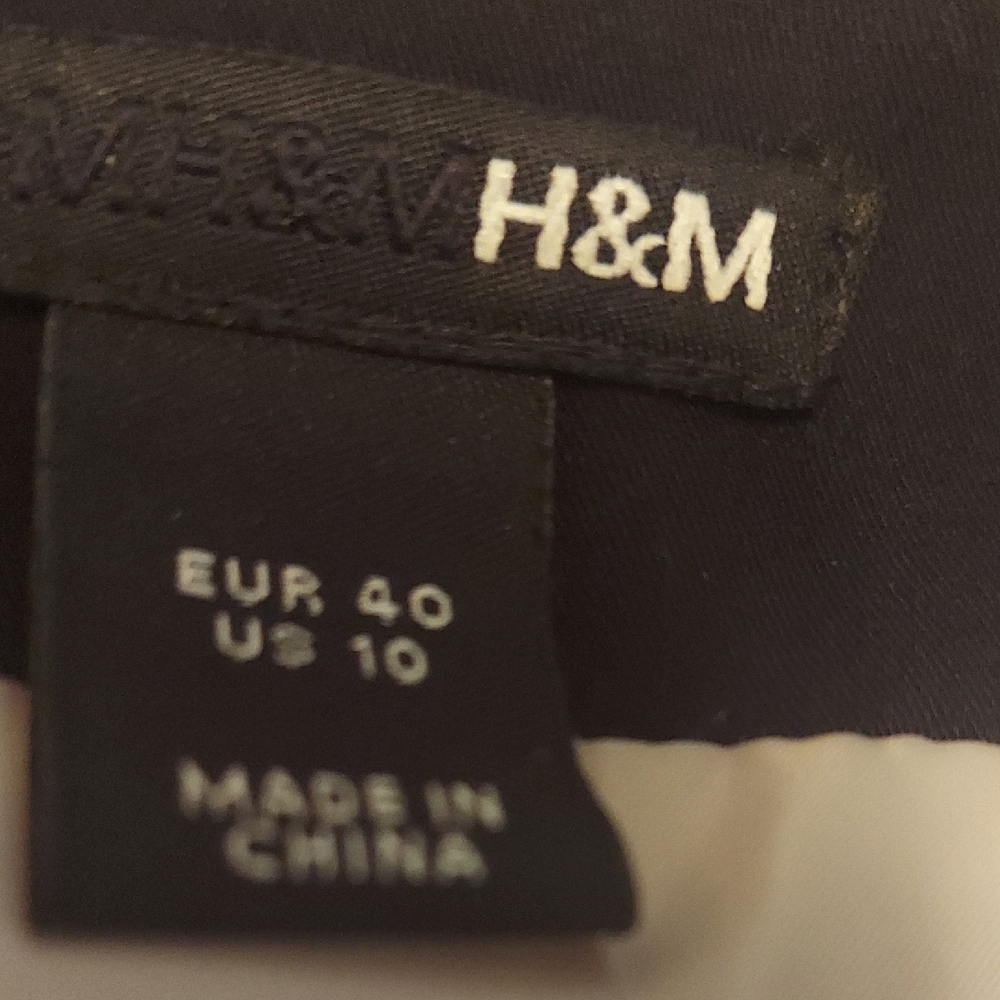 H&M Black A-Line Skirt